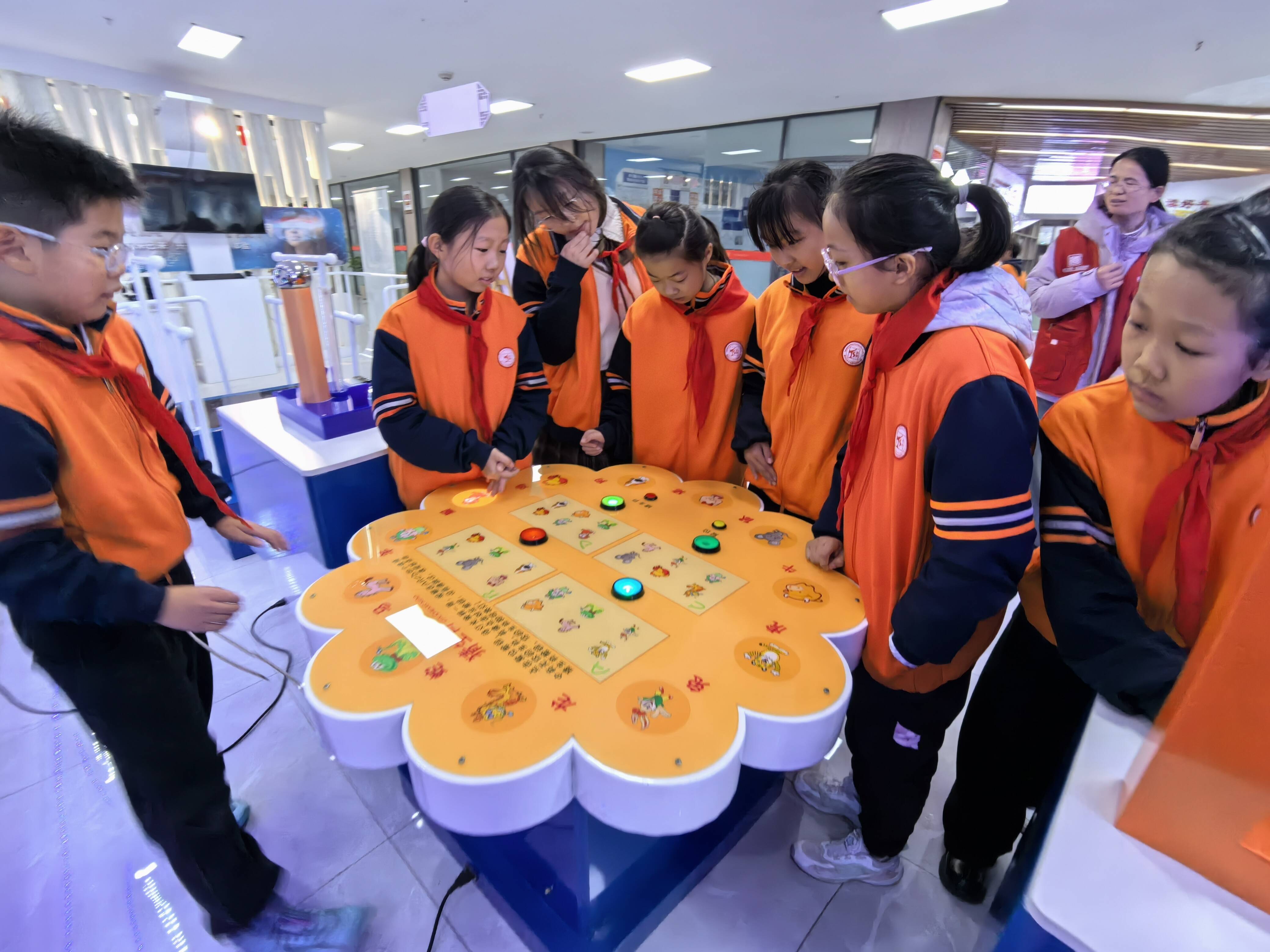 滕州市北辛街道：感受科技魅力 提升科学素养