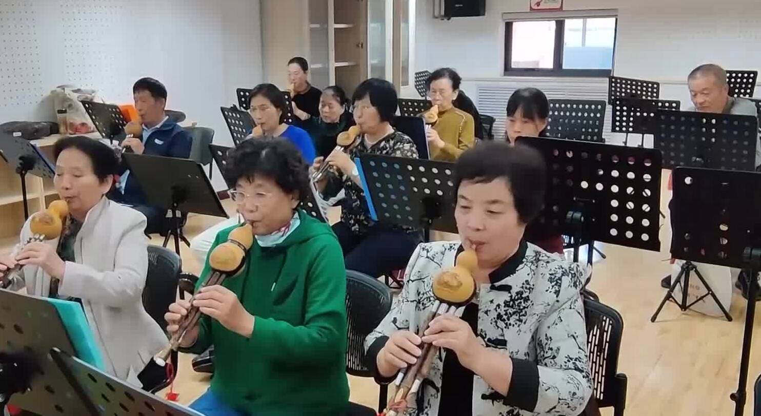 枣庄老年大学开展“庆重阳 送健康” 系列活动