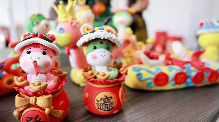 枣庄：年味渐浓 “蛇”主题花馍受青睐