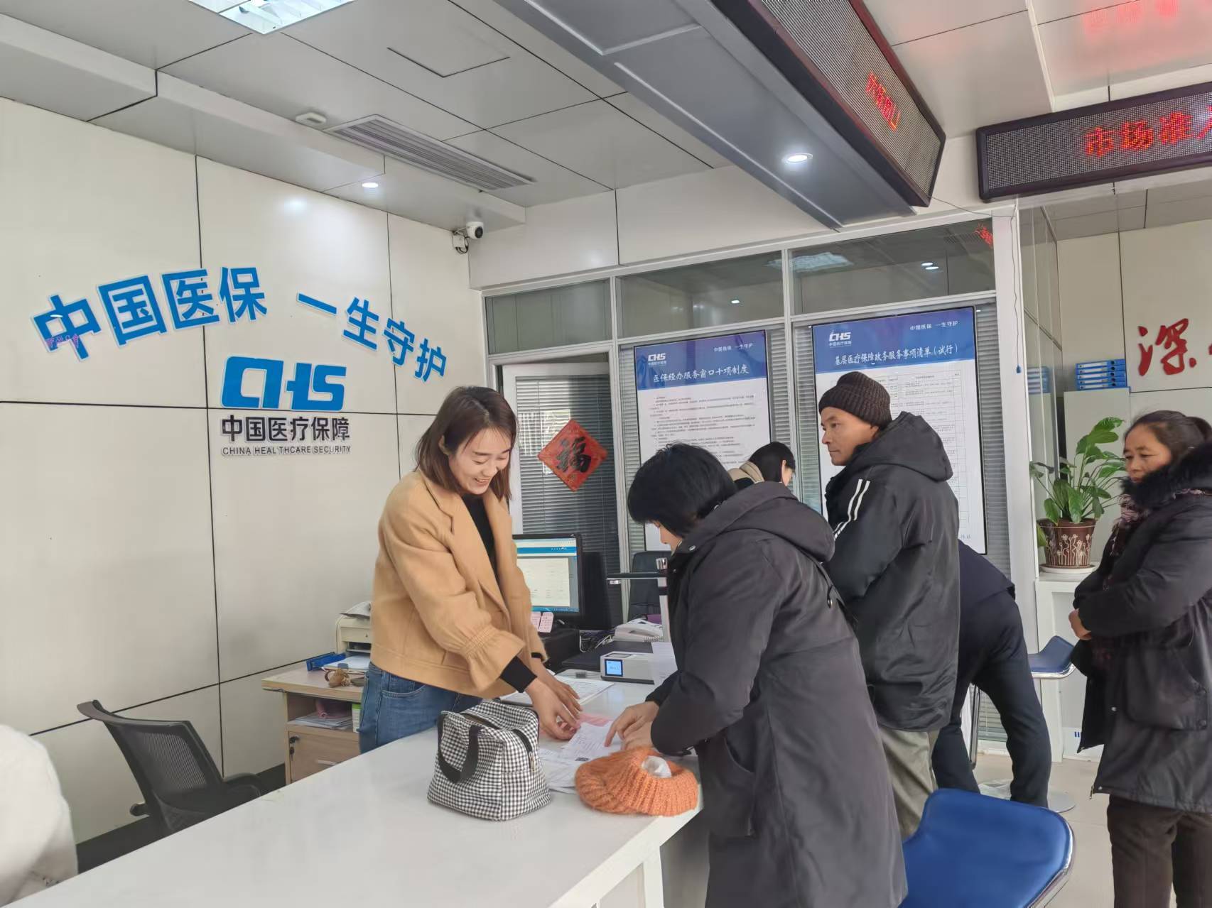 枣庄山亭区山城街道：精筑便民“微窗口” 厚植民生“大情怀”