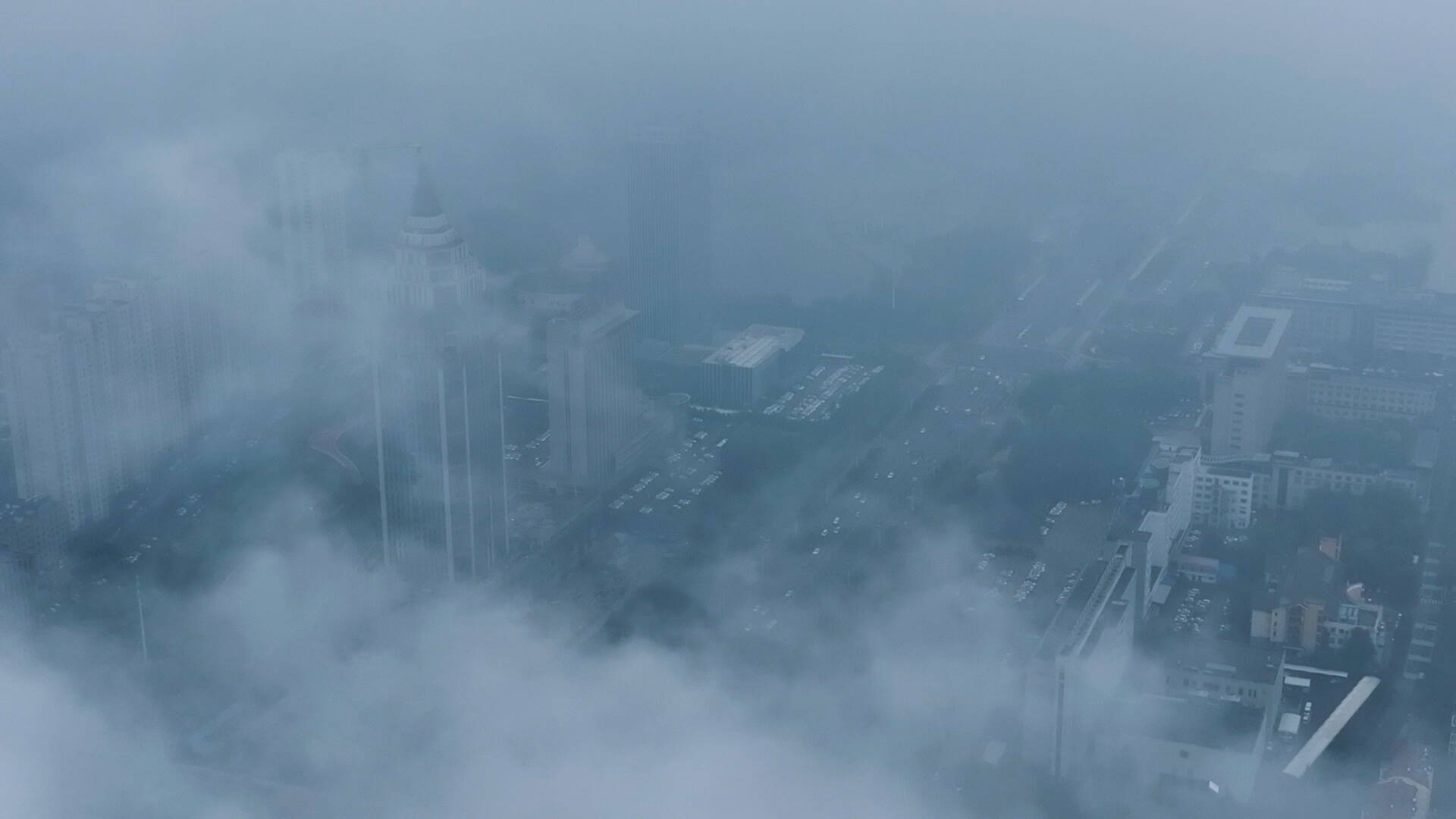诗画山东丨枣庄雨后云雾缭绕 宛若天空之城