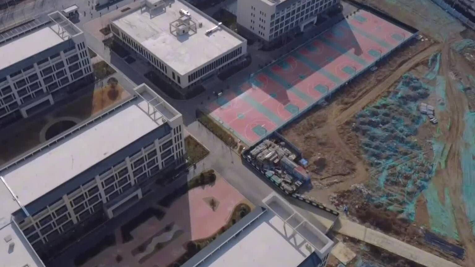 航拍枣庄十六中南校异地扩建项目二期 全部建成可新增学位约3000个
