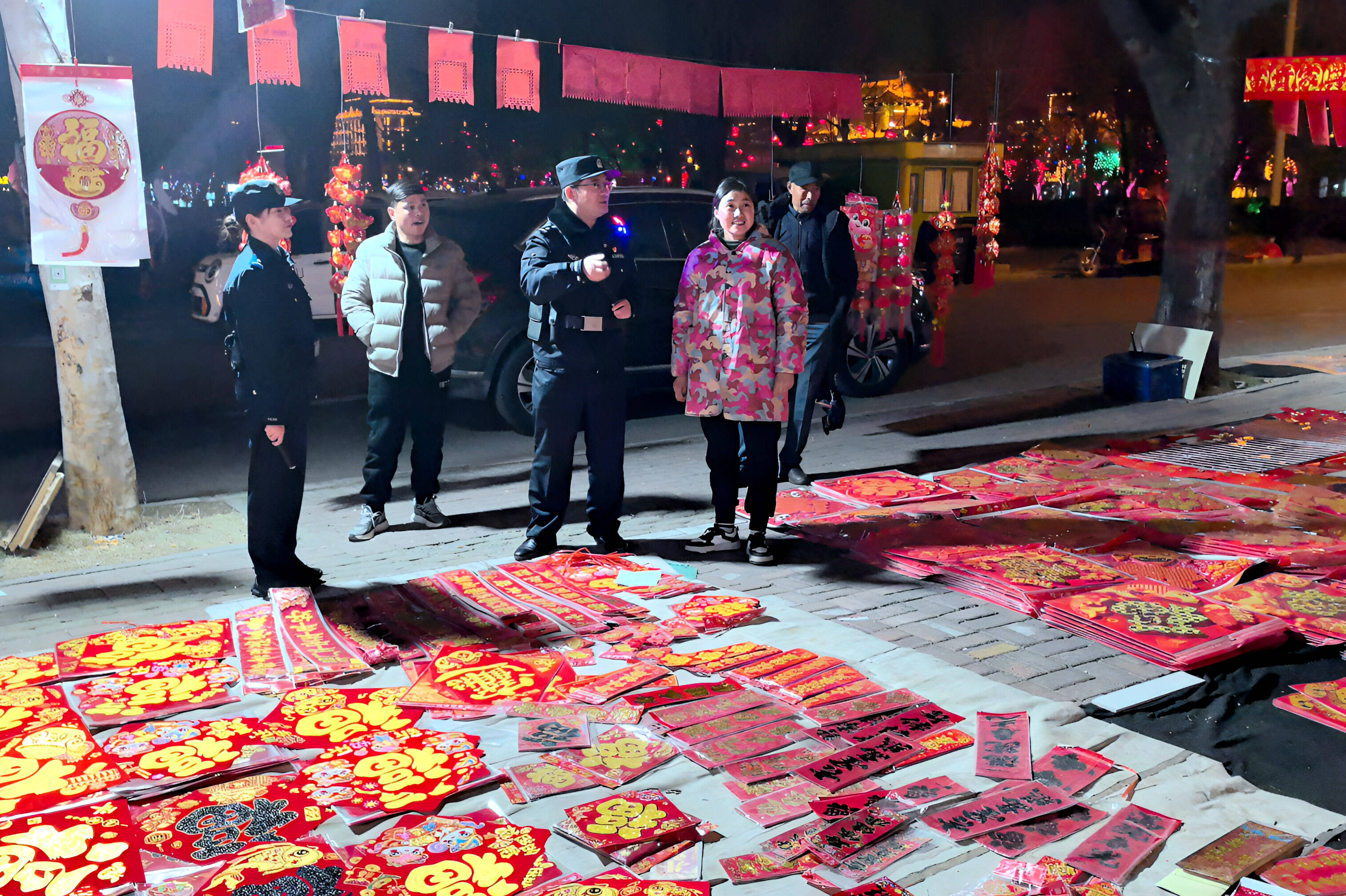 枣庄山亭警方开启夜巡进行时 点亮辖区“平安灯”